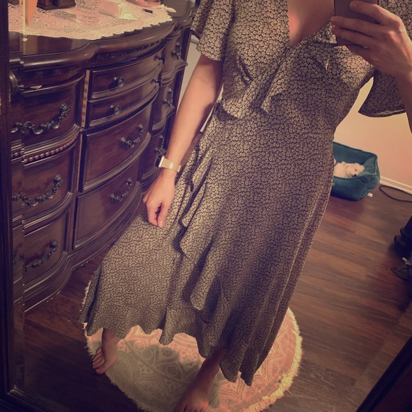 Floral Ruffle Wrap Dress - Picture 2 of 8